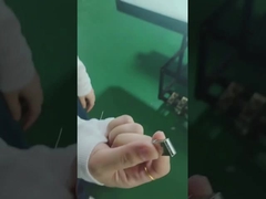 Interaktywny monitor z ekranem dotykowym