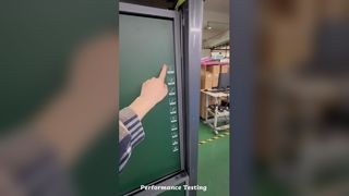 Przesuwany panel tablicy
