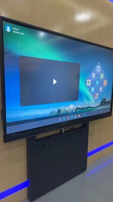 Regulowany stojak interaktywny do tablicy z udźwigiem 100 kg i obrotowymi kółkami z hamulcem 360° do telewizorów 55-86 cali