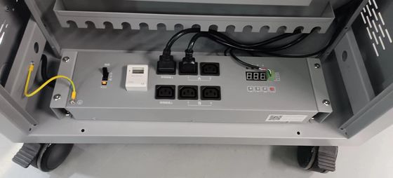 CE ładowanie AC Ładowanie DC i USB Typ-A Typ-C Składowanie skryt IPad Ładowanie wózka mobilna szafka ładowania z kółkami