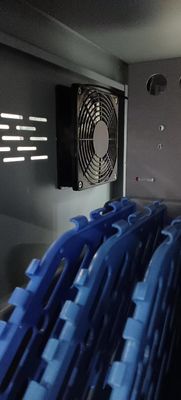 CE ładowanie AC Ładowanie DC i USB Typ-A Typ-C Składowanie skryt IPad Ładowanie wózka mobilna szafka ładowania z kółkami