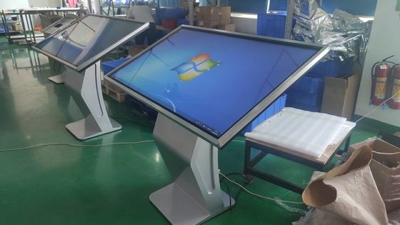 CE FCC LED 43-calowy wyświetlacz kiosku reklamowego Interaktywny wyświetlacz dotykowy Digital Signage System okienny dla reklam biznesowych