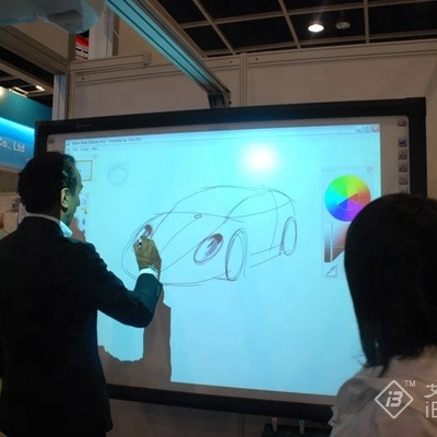 Intuicyjny rysunek Whiteboard Innowacyjny wyświetlacz Whiteboard z rozdzielczością 8ms na podstawie projektorów