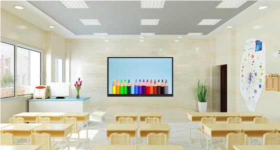 Zwiększ swoje doświadczenie konferencji dzięki naszemu HD QLED Android 13 Wbudowana kamera do opcjonalnej konferencji Interaktywny płaski panel wyświetlacz