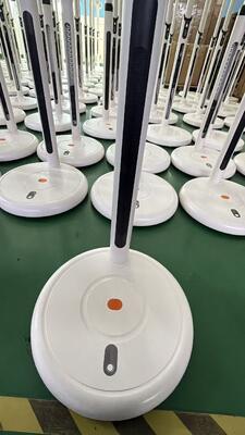 23,8-calowy bezprzewodowy telewizor Smart Screen z pojemnościowym ekranem dotykowym 10 punktów i wbudowaną baterią (5-6H)