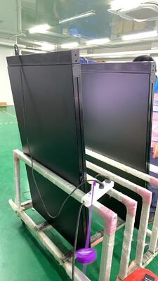 Monitorowanie i analizowanie kampanii reklamowych cyfrowych Monitorowanie reklamowe cyfrowe z prawdziwym śledzeniem w czasie rzeczywistym i typem instalacji na ścianie lub podłodze