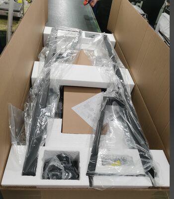 Podstawa mobilna do wyświetlania telewizorów o wysokości 65-100 cm