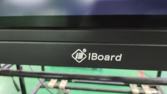 IBoard Konkurencyjne rozwiązanie tablicy białej Andorid 16 Interaktywny płaski panel Smart Boards wyświetlacze