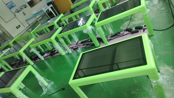 Interaktywny stół dotykowy z systemem Windows OS, 43-calowy inteligentny stół z ekranem dotykowym dla dzieci