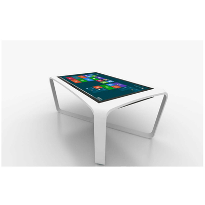 CE 6 punktów LED Kiosk Display Interaktywny Digital Signage 60HZ Do reklamy biznesowej